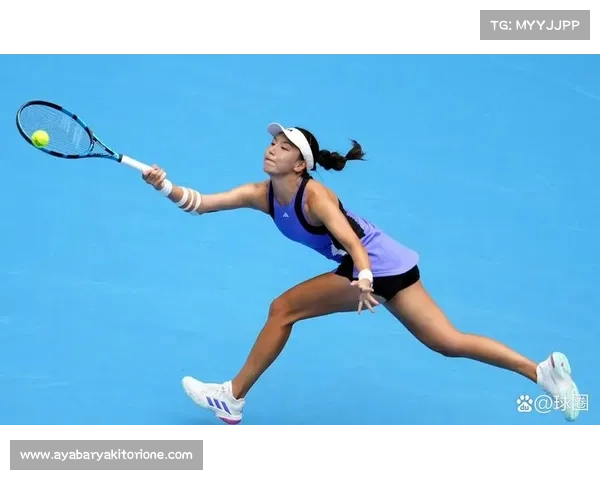 网球职业赛事女选手能穿短裤